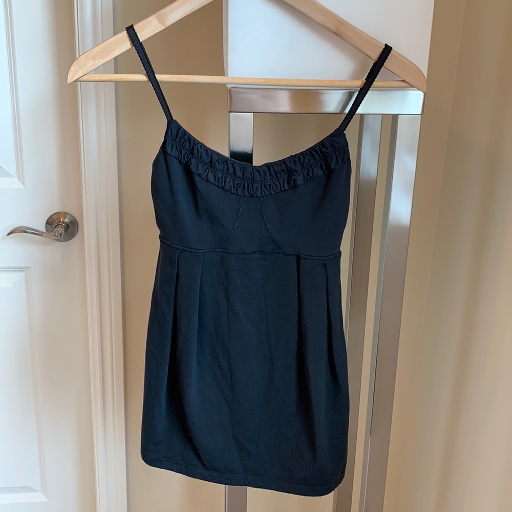 Lululemon Babydoll Pleated Tank Black Size 2